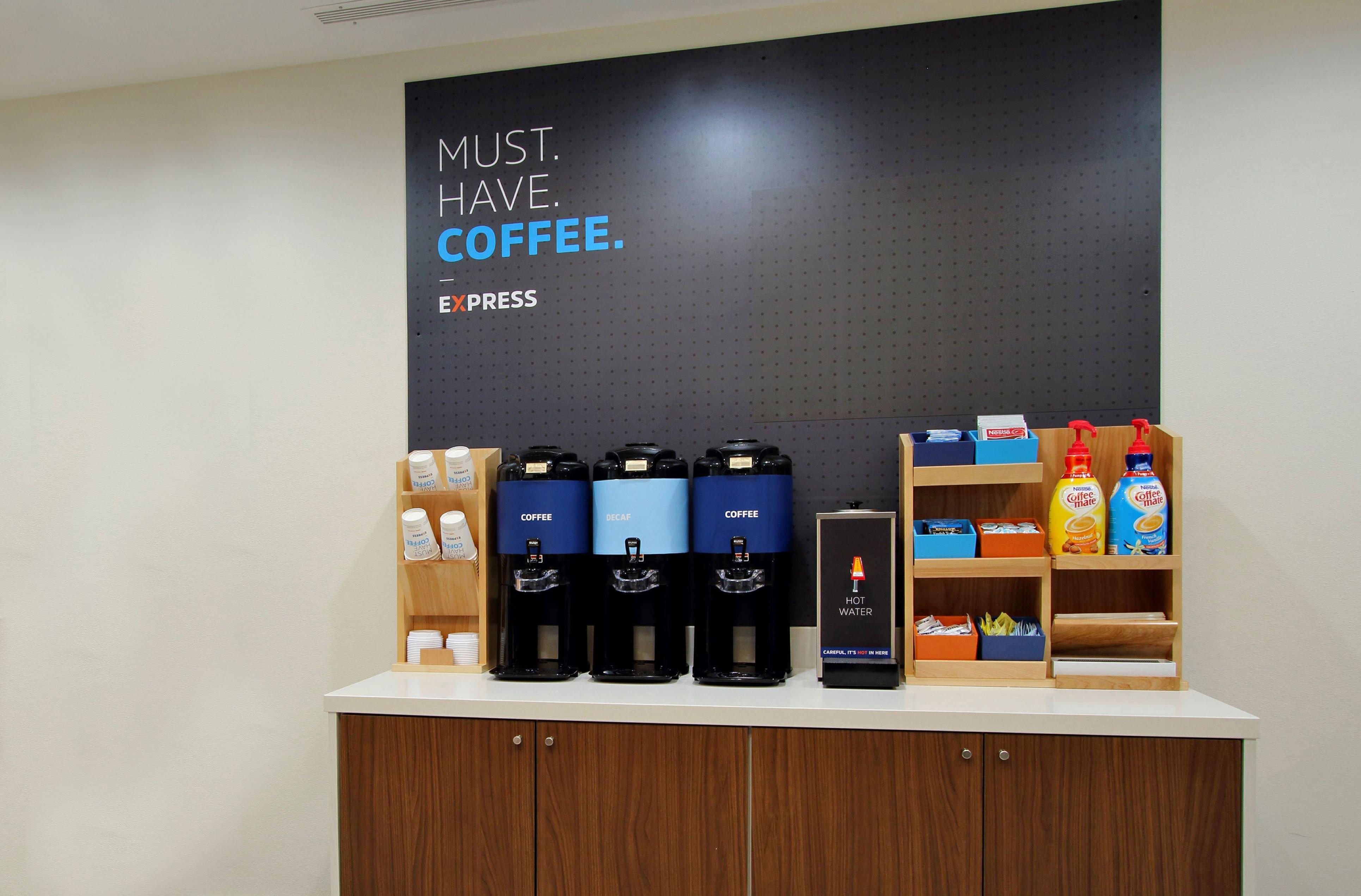 Holiday Inn Express Corning By Ihg מראה חיצוני תמונה