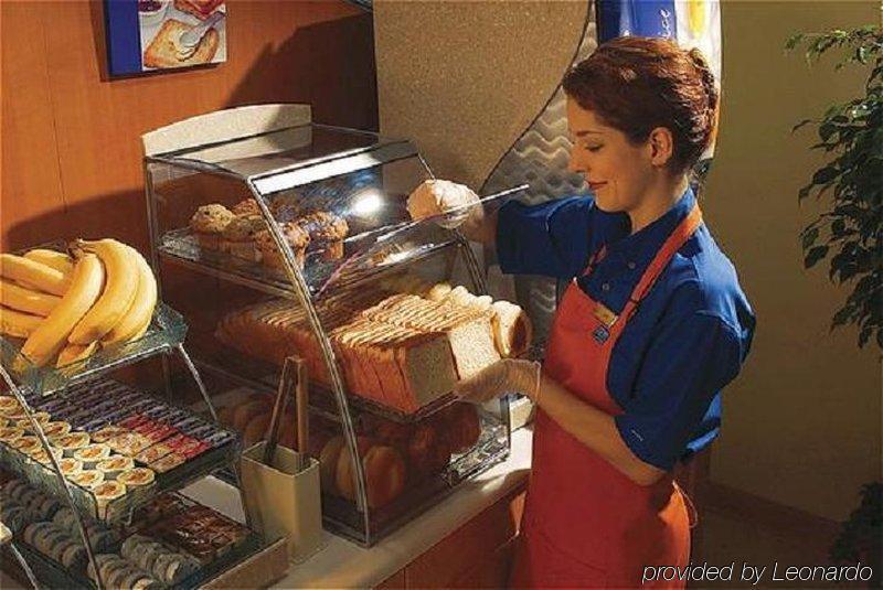 Holiday Inn Express Corning By Ihg מראה חיצוני תמונה