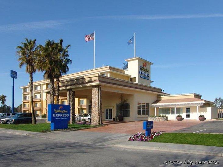 Holiday Inn Express Corning By Ihg מראה חיצוני תמונה