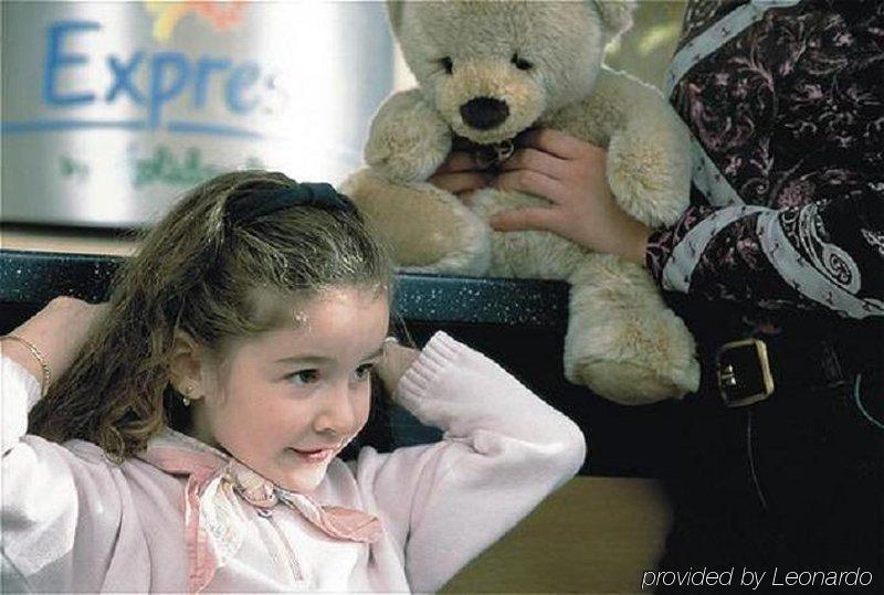Holiday Inn Express Corning By Ihg מראה חיצוני תמונה